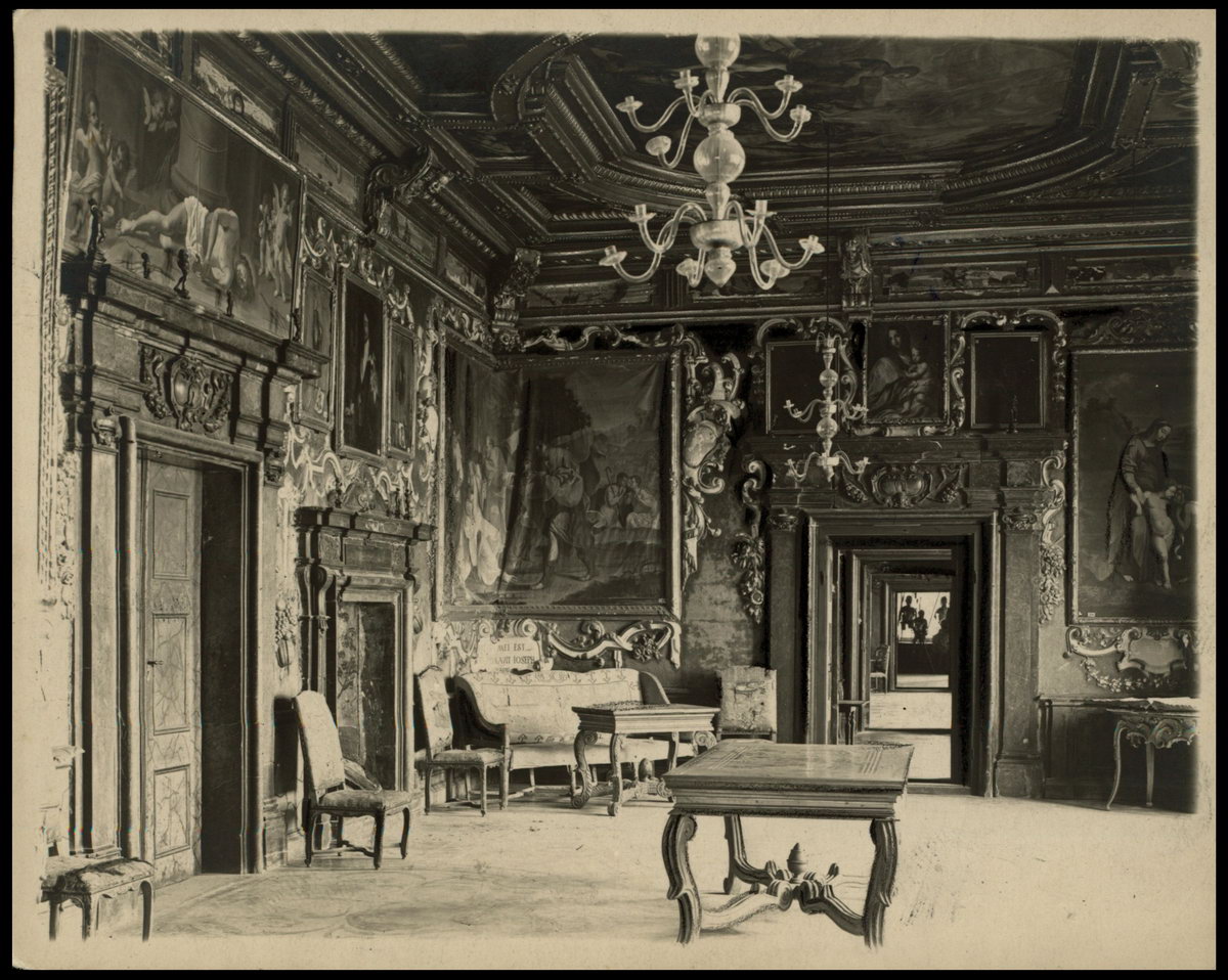 Інтер'єр Золотої Зали Підгорецького замку. Фото 1909 року