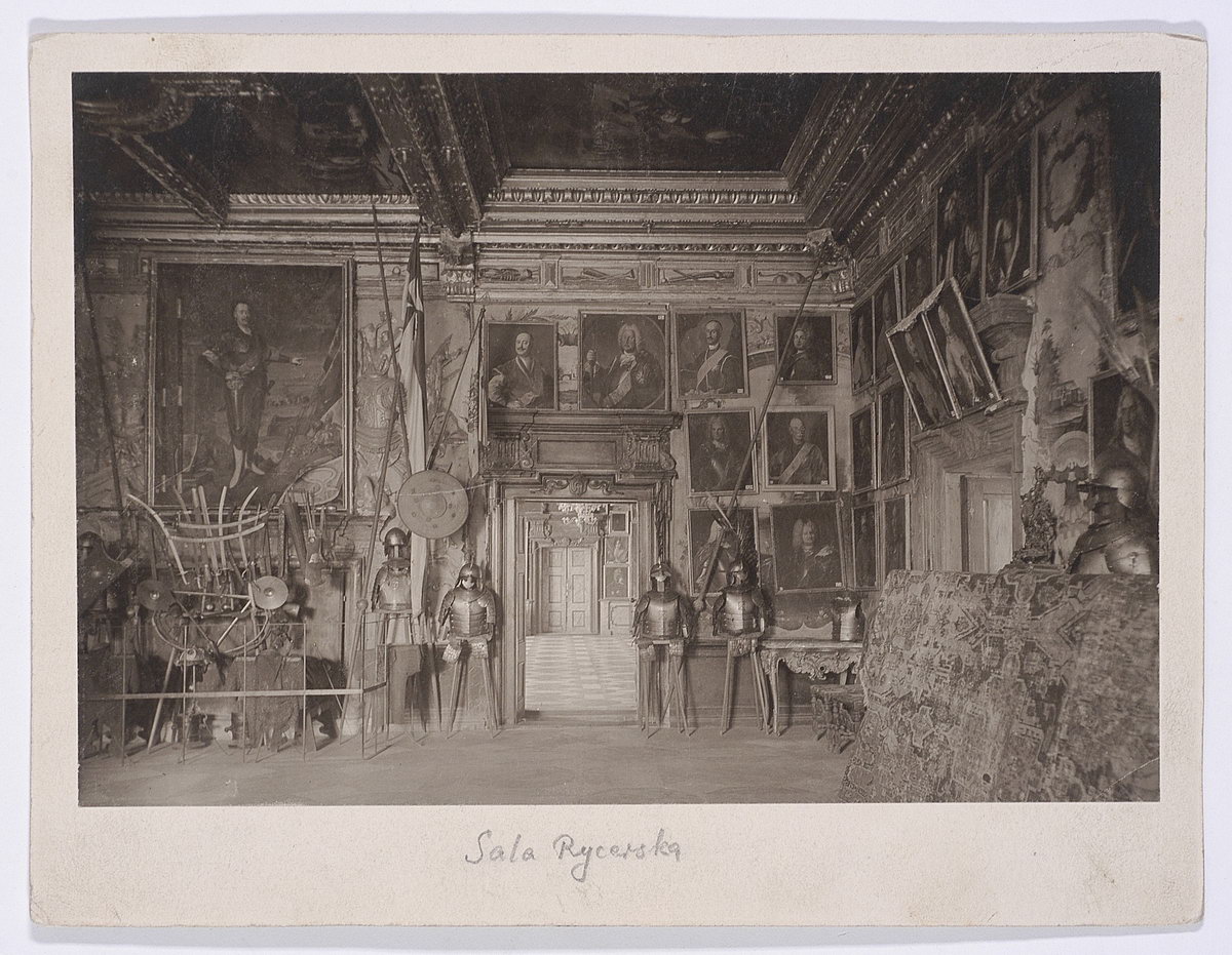 Інтер'єр Столової Зали Підгорецького замку. Фото 1912 року