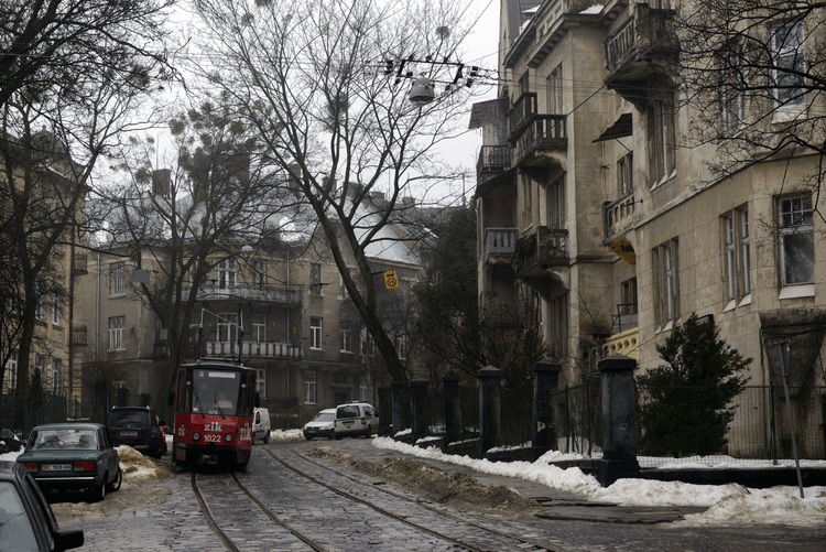 Сучасна вулиця Івана Котляревського, де на початку 1920-х років проживав С. Банах