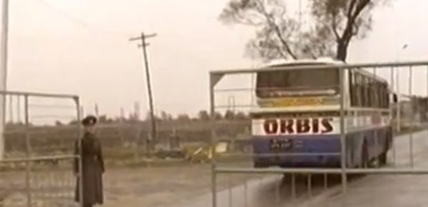 У мережу виклали унікальне відео перетину польсько-українського кордону у 1992 році У мережу виклали унікальне відео перетину польсько-українського кордону у 1992 році