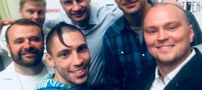 Брати Клички вручили відзнаки найкращим спортсменам Львівщини Брати Клички вручили відзнаки найкращим спортсменам Львівщини