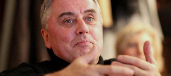 “Ким ти хочеш бути: господарем у своїй хаті чи слугою?” – Лесь Подерв’янський “Ким ти хочеш бути: господарем у своїй хаті чи слугою?” – Лесь Подерв’янський
