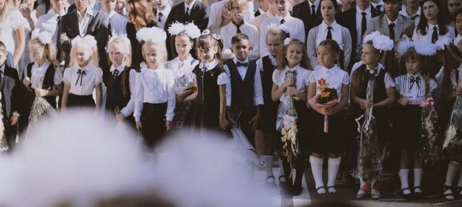 Не вигідно – розповіли про російськомовні класи на Донбасі Не вигідно – розповіли про російськомовні класи на Донбасі