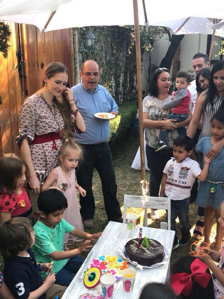 Ð¯Ð½Ð° Ñ ÐÐµÐºÑÐ¸ÑÑ Ð½Ð° Ð´Ð¸ÑÑÑÐ¾Ð¼Ñ ÑÐ²ÑÑÑ