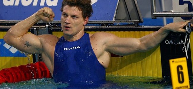 Олег Лісогор за золоту медаль Кубку світу придбав реанімобіль для наших воїнів на Сході Олег Лісогор за золоту медаль Кубку світу придбав реанімобіль для наших воїнів на Сході