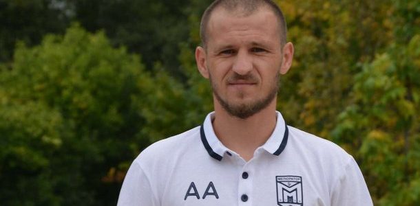 “Не було б у тебе пушки…” Скандальний екс-динамівець Алієв погрожував поліцейському “Не було б у тебе пушки…” Скандальний екс-динамівець Алієв погрожував поліцейському