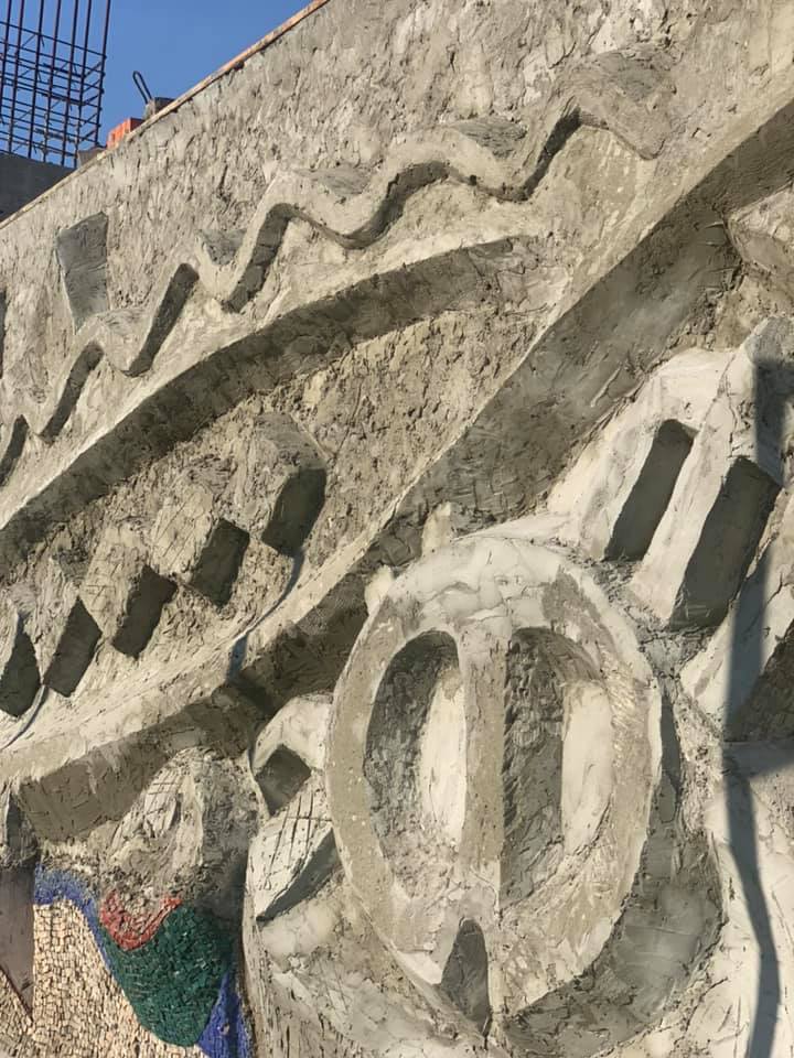 Забудовник «Океану» відбудував стіну для нової мозаїки з рибками