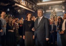 "Ми разом боронимо наші цінності - і мову, і віру, і армію" - Порошенко привітав українців з Новим роком