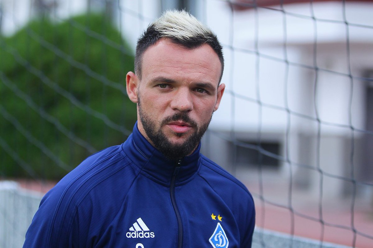 FC Dynamo Kyiv on Twitter: "Микола #МОРОЗЮК лікує травму ребра ...