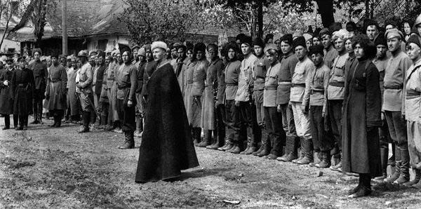 Гайдмаки Холодного Яру, які першими почали використовувати вітання "Слава Україні!".