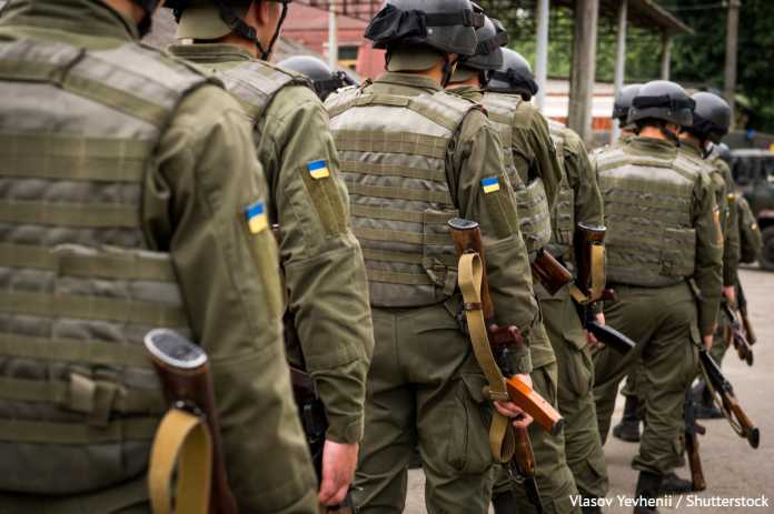 «Ви б так реагували на смерть українських хлопців на передовій» - українці відреагували на допис Зеленського про Жванецького
