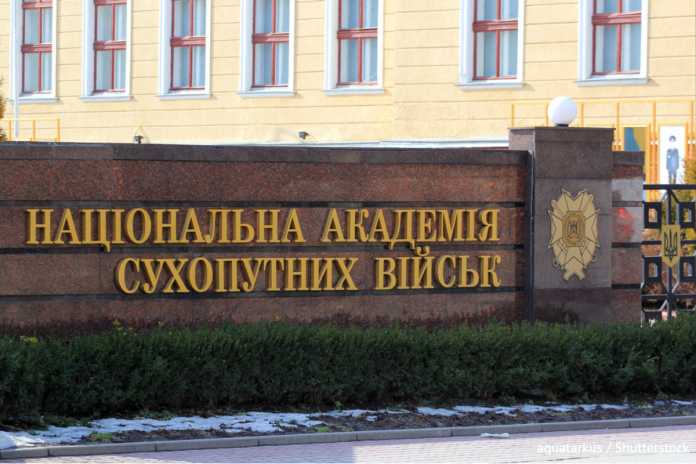 Львівську академію сухопутних військ відвідали військові Королівства Данії