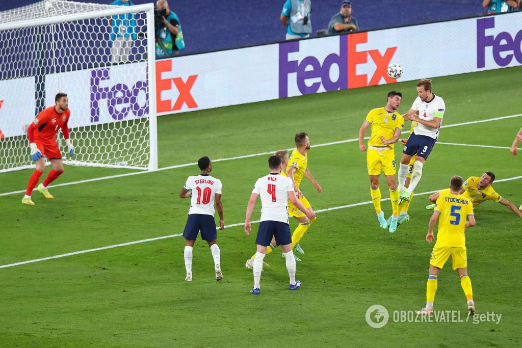 Кейн забив двічі у ворота Бущана.
