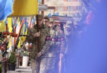 Сьогодні Львів проведе в останню путь двох Героїв – Володимира Кушпіта та Павла Антощака