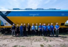На Львівщині виробляють перші зерновози повністю української комплектації