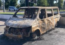 У Києві підпалили автомобіль медслужби третьої штурмової бригади