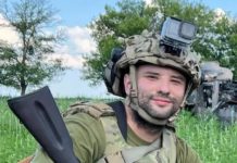 Голова покоцана, – зірка “Ліги сміху” Розовий показався на кріслі колісному після поранення