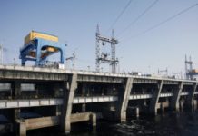 Пошкодження дамби Київської ГЕС: експерт розповів, до чого готуватися