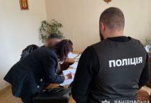 Заступниця директора лікарні на Львівщині та підрядник “заробили” на ремонті ліфтів майже 700 тисяч грн