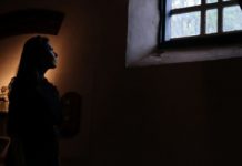 Коли церковне свято Воздвиження Хреста Господнього 2024 року: історія, традиції