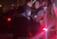 “Іди далі воюй”: чоловіки, які припаркувалися у Львові на місці для людей з інвалідністю, штовхали ветерана