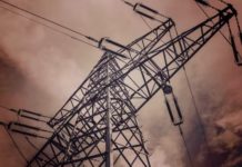 Польща готова збільшити експорт електрики в Україну, якщо Словаччина виконає погрози – Bloomberg