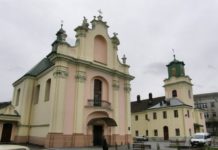 У Львові суд оштрафував пастора на понад 1 млн грн за контрабанду гуманітарки