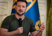 Потрібно мати з ким спілкуватися, – Зеленський розкритикував часті відрядження депутатів