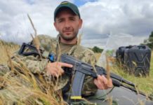 Громада на Львівщині зустріла Героя “на щиті” Романа Рудого