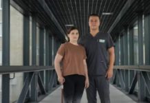 Львівські лікарі повернули здатність ходити жінці зі зламаним хребтом