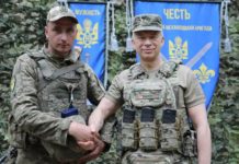 Головнокомандувач ЗСУ нагородив львів’янина почесною відзнакою «Золотий хрест»