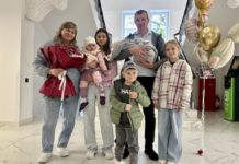 Жінка, якій ставили діагноз «безпліддя», народила 7‑му дитину в лікарні святої Анни у Львові