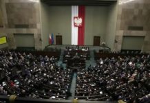 Сейм проти: у Польщі відкинули пропозицію Навроцького карати “за пропаганду бандеризму”