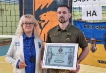 60 відтискань за 60 секунд: у Стрию військовий встановив новий рекорд України