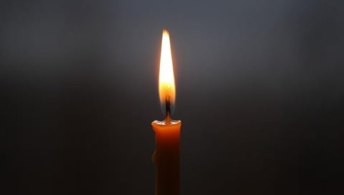 4d5bba7ab3944e34be362a4ca6b97db9