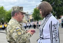 На Львівщині родинам трьох загиблих Героїв вручили державні нагороди