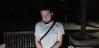 У Львівській області троє підлітків побили та пограбували перехожого