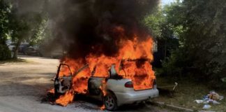 У Львові згорів автомобіль
