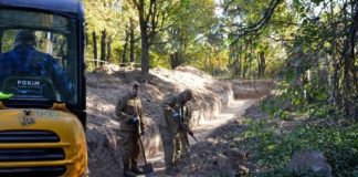 Пошукові роботи на православному кладовищі в Ласкові, Польща